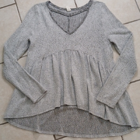 LAZY SUNDAYS Womens Heather Gray Long Sleeve V-Neck Top - Picture 1 of 2